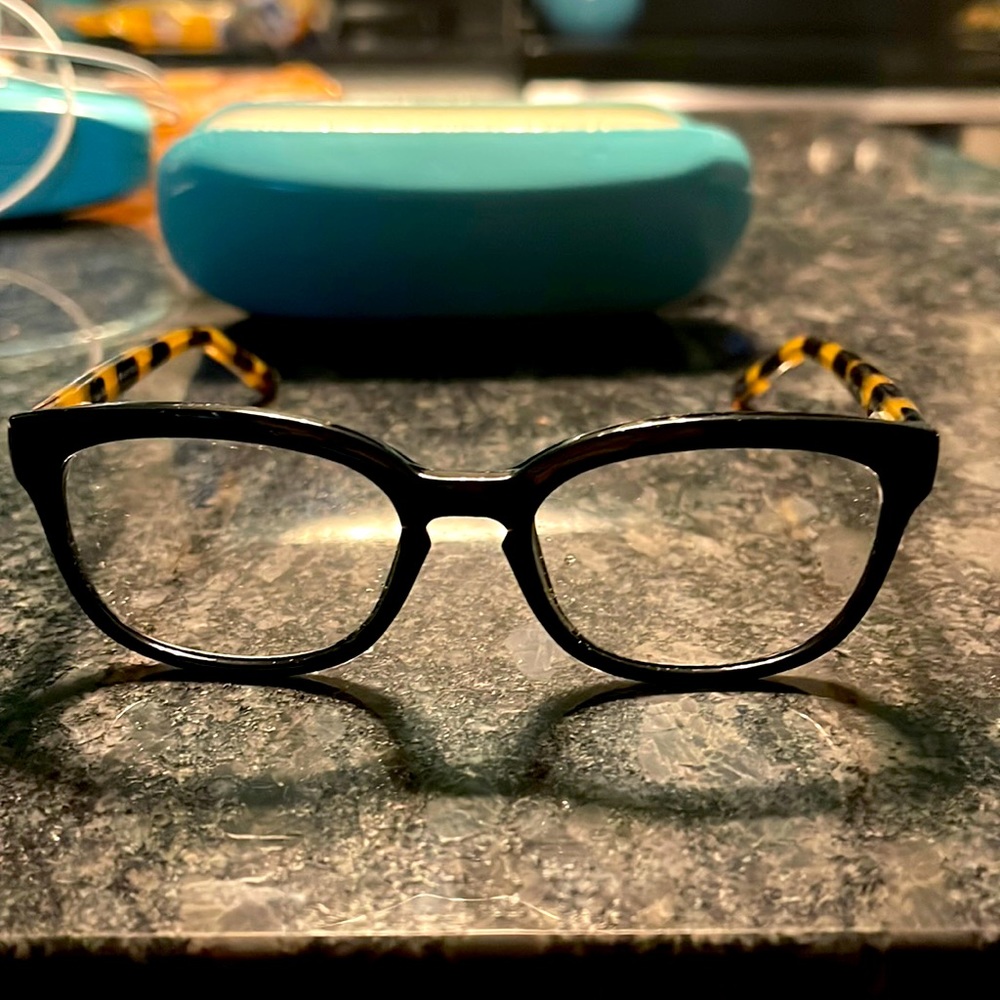 Used Kate Spade reading glasses.
